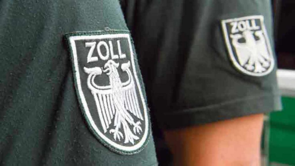 Zoll darf private Steuer-ID abfragen